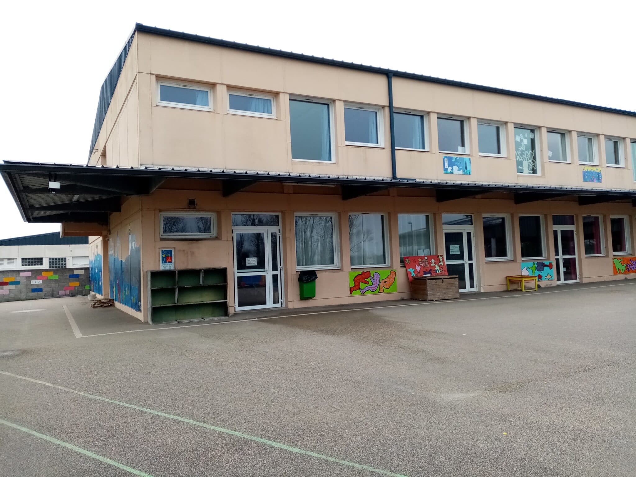 Ecole Sainte Jeanne d'Arc à Guissény