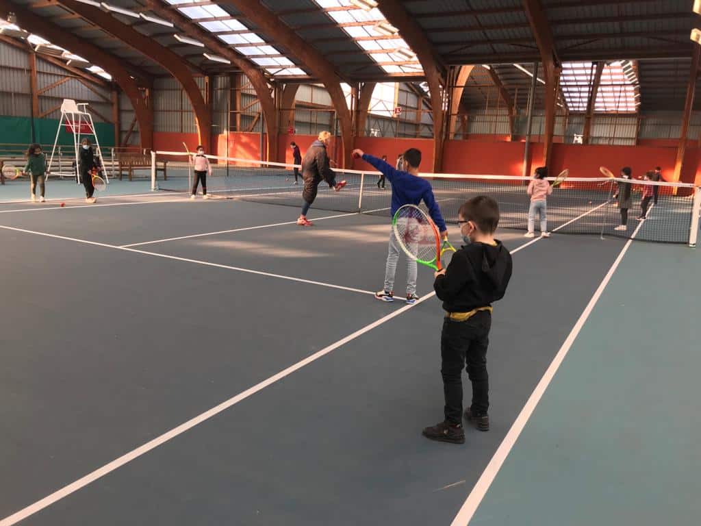 Cours de tennis Ecole Saint Yves Brest